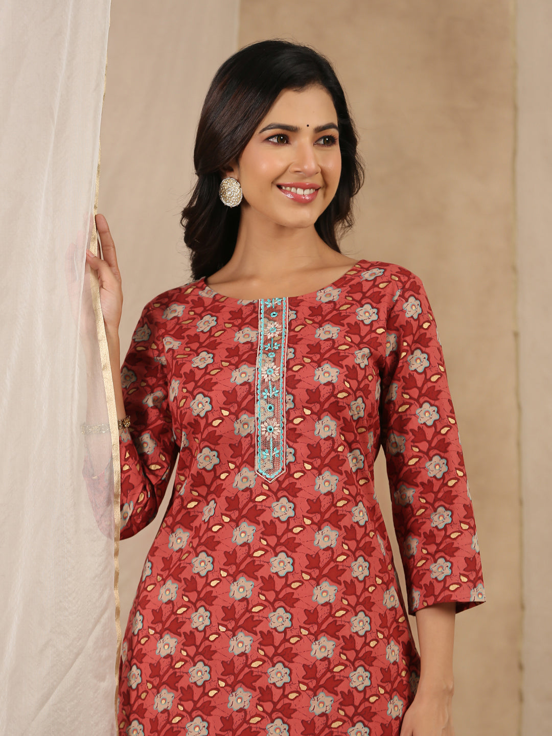 Women Pure Cotton Kurta
