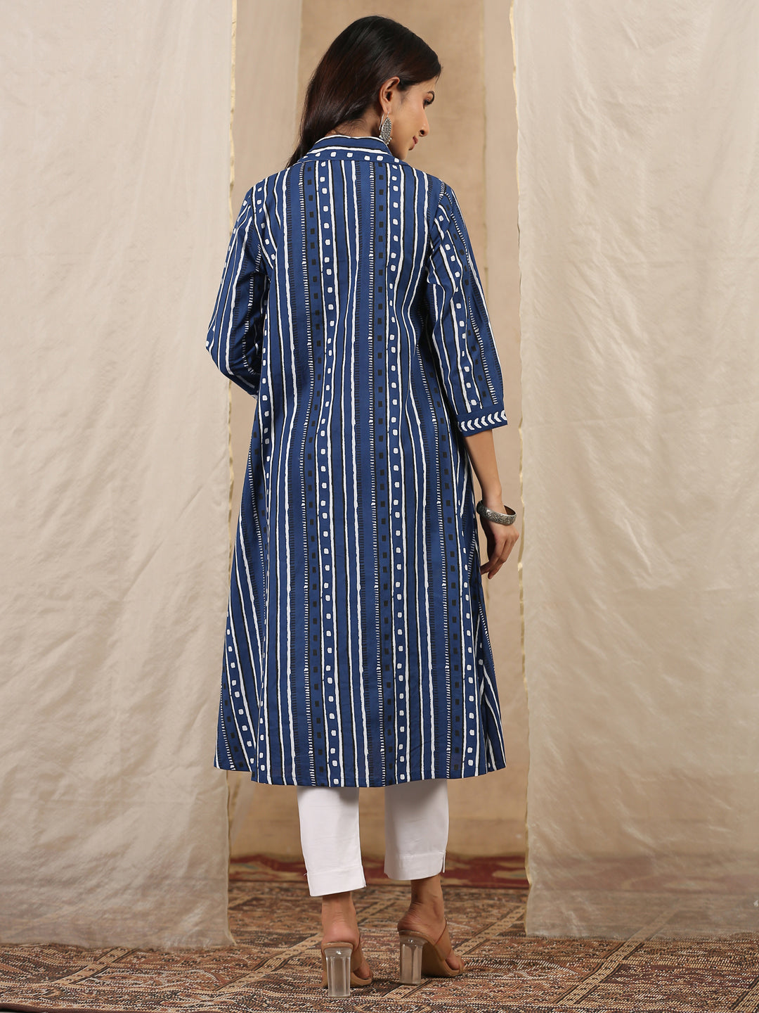 Women Pure Cotton Kurta