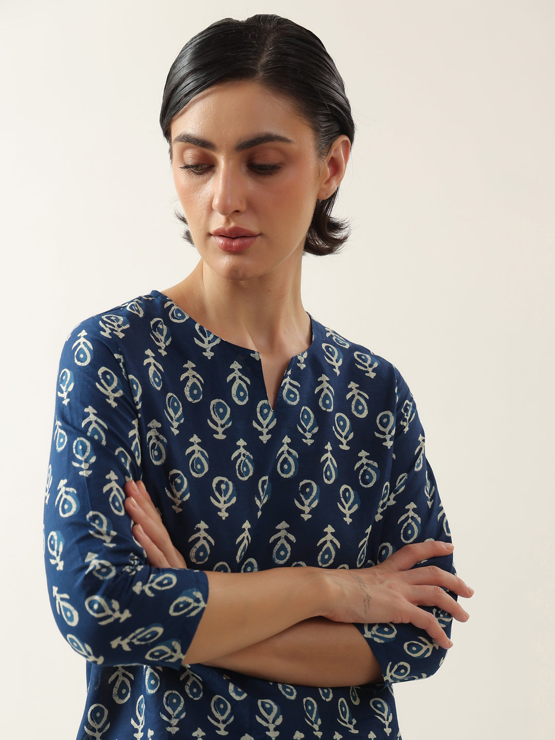 Blue Color Round Neck Floral Printed Night Suit