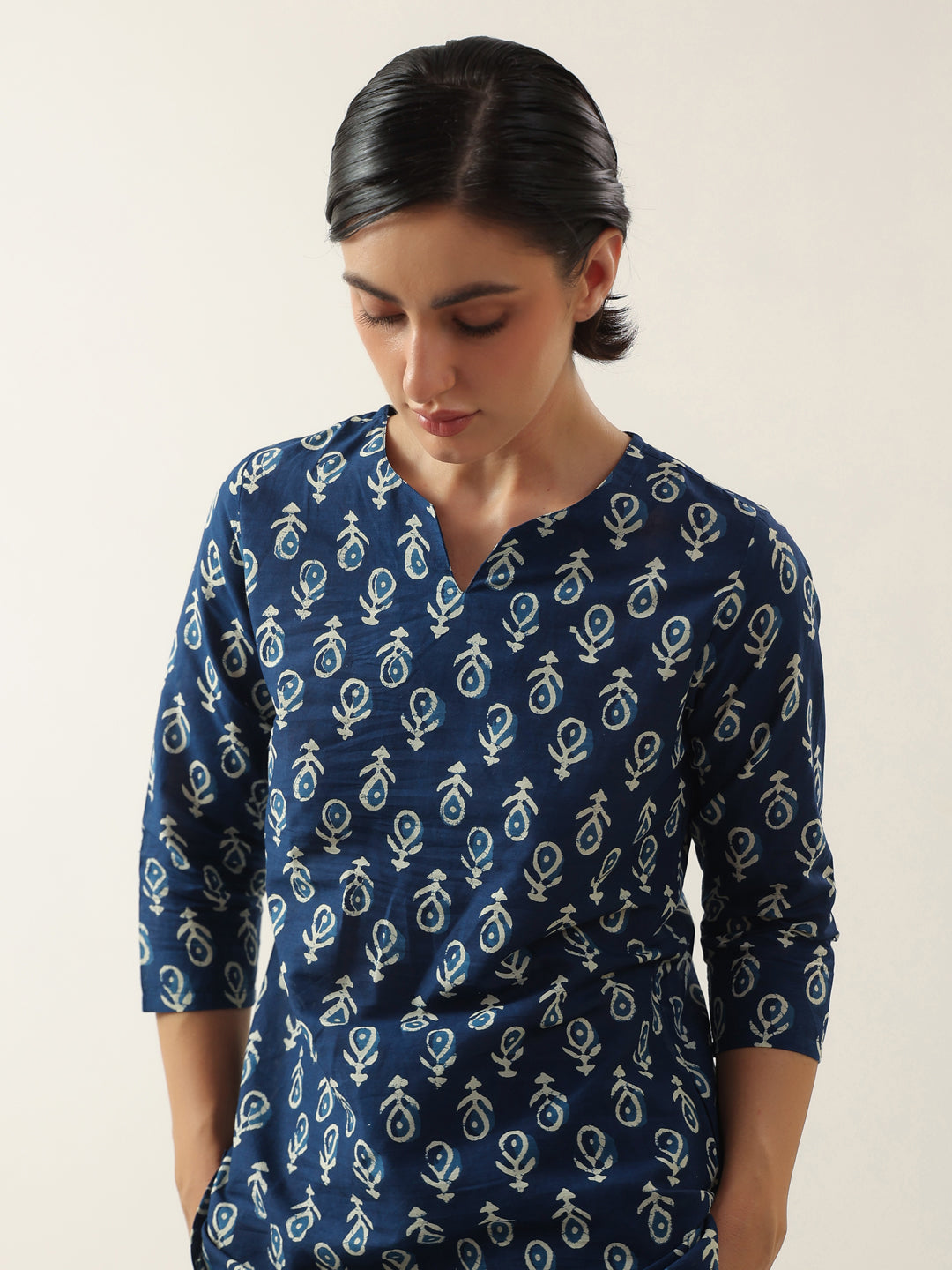 Blue Color Round Neck Floral Printed Night Suit
