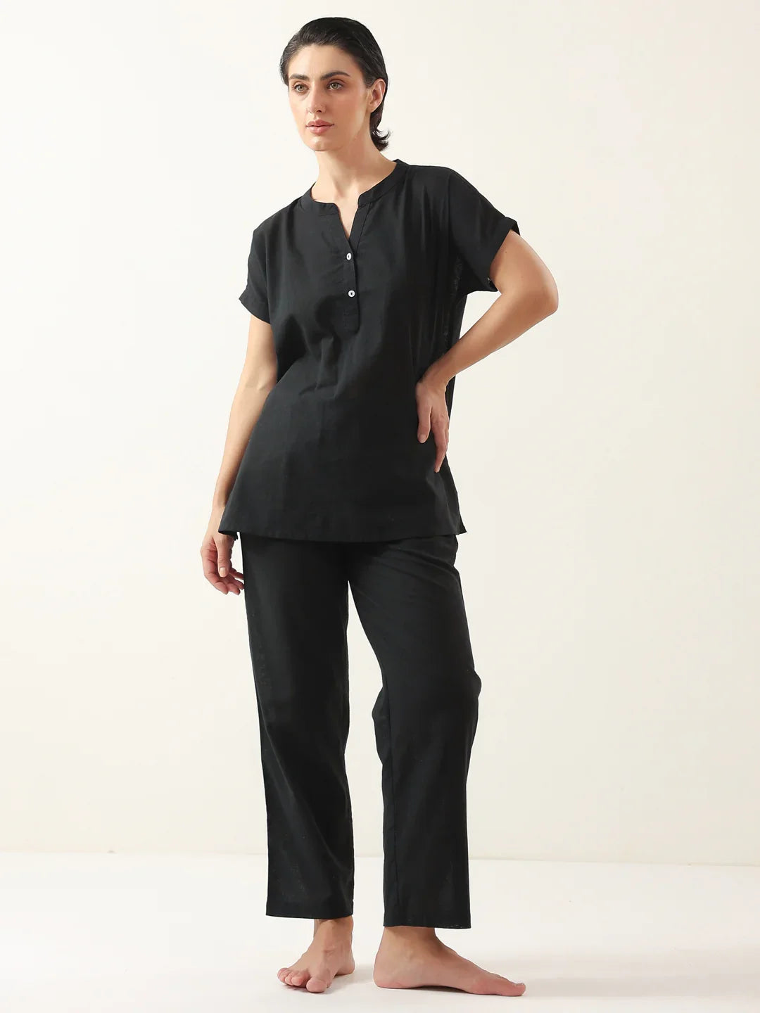 Black Solid Cotton V-Neck Night Suit - SanskrutiHomes