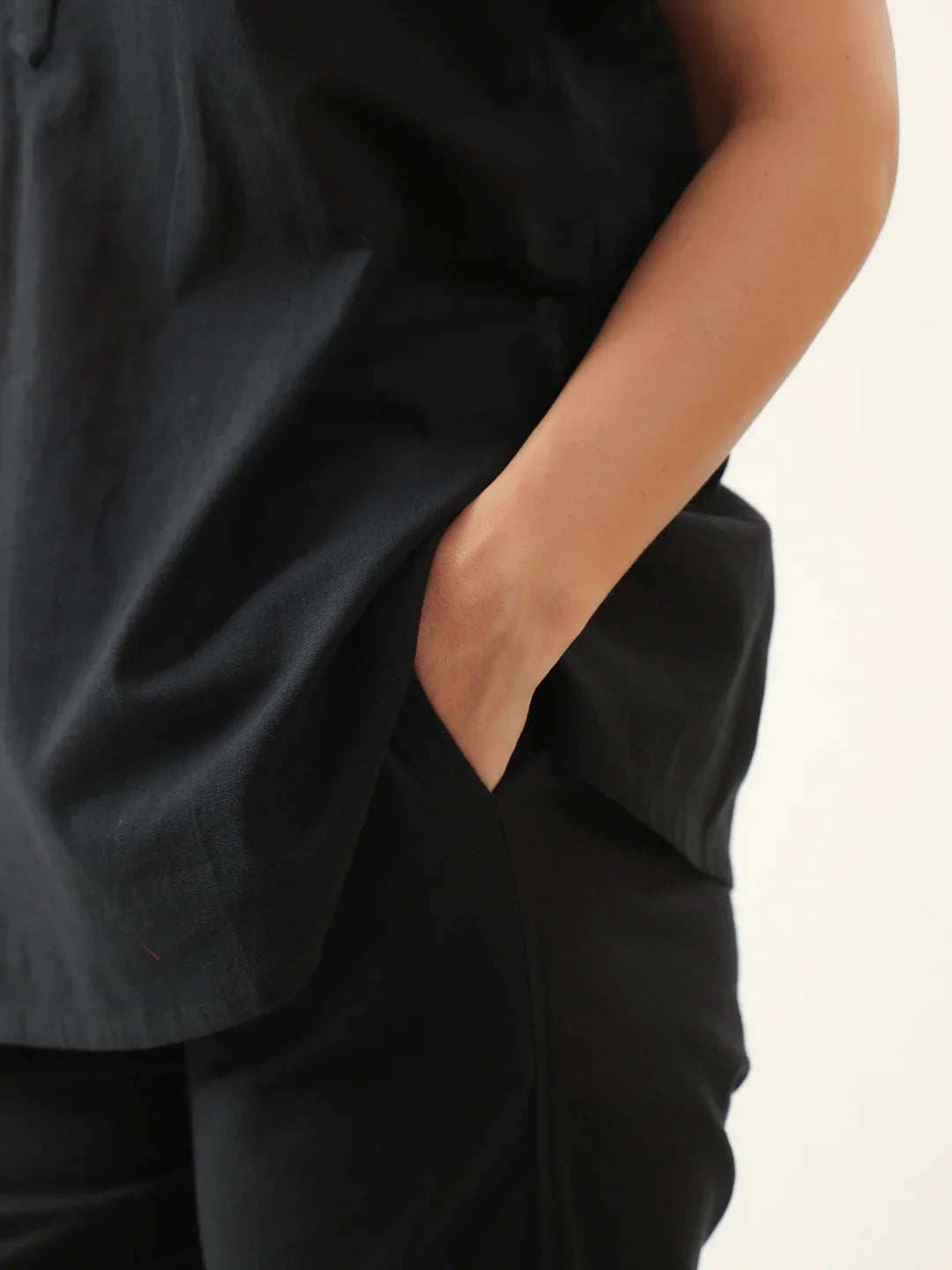 Black Solid Cotton V-Neck Night Suit - SanskrutiHomes