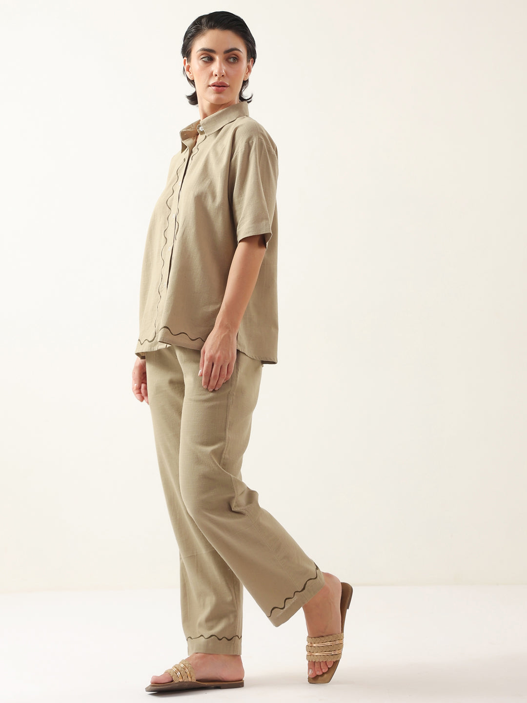 Brown Solid Cotton Shirt Collar Night Suit - SanskrutiHomes