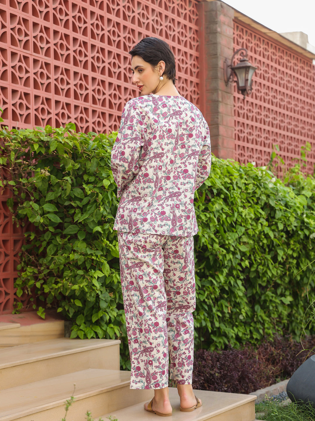 Multi Round Neck Pure Cotton Printed Floral Night Suit For Women