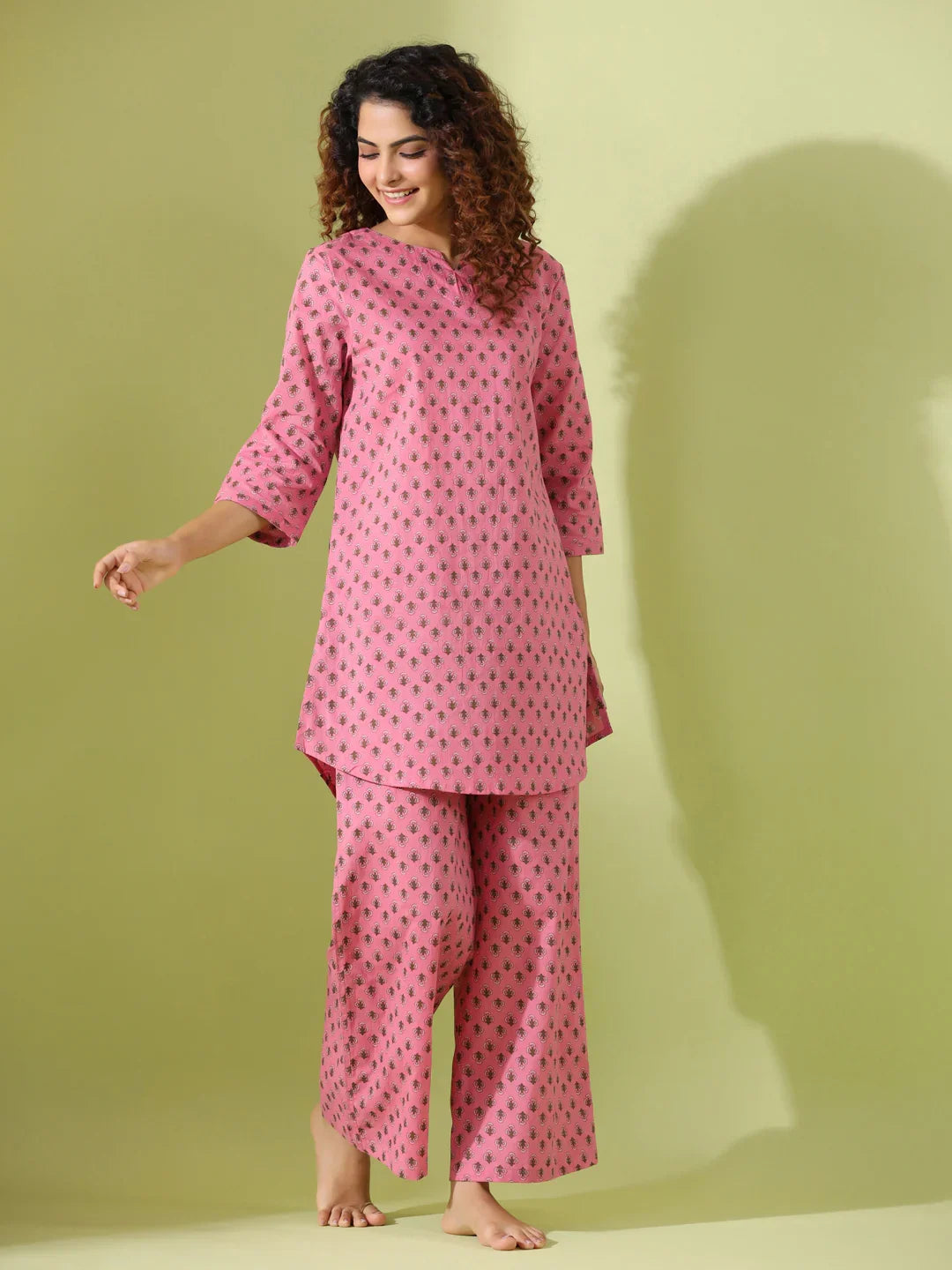 Cotton Booti print loungewear set - SanskrutiHomes