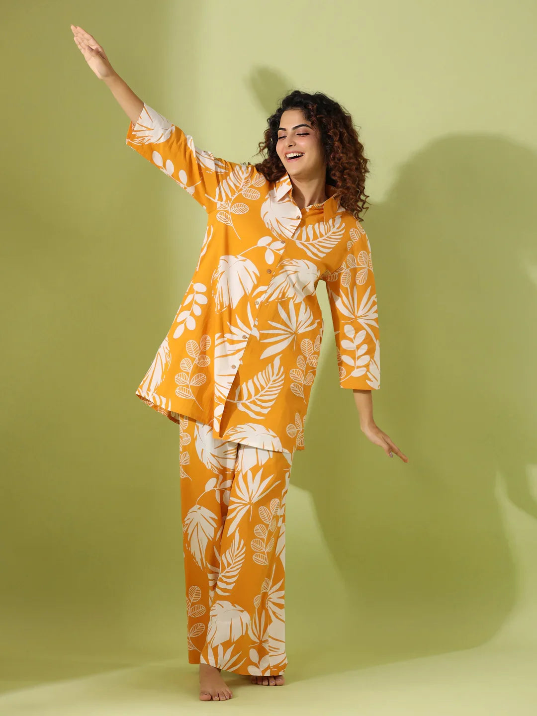 Yellow leaf Printed pure cotton co-ord set - SanskrutiHomes