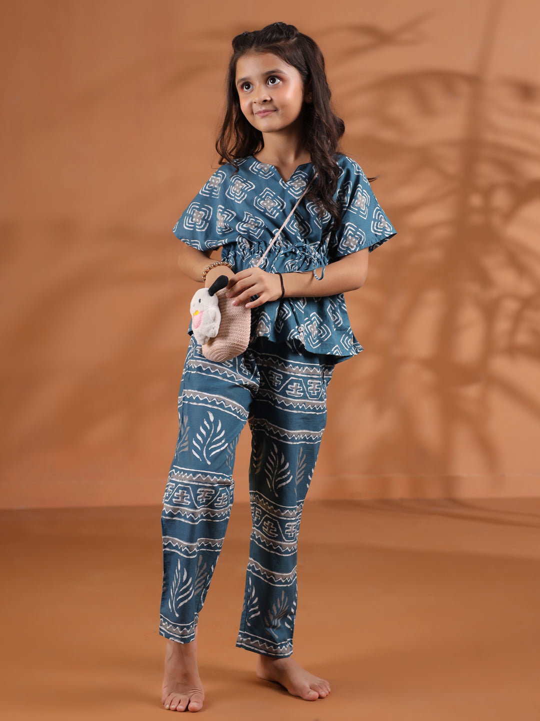 Geometric Print Kids Night Suit Set