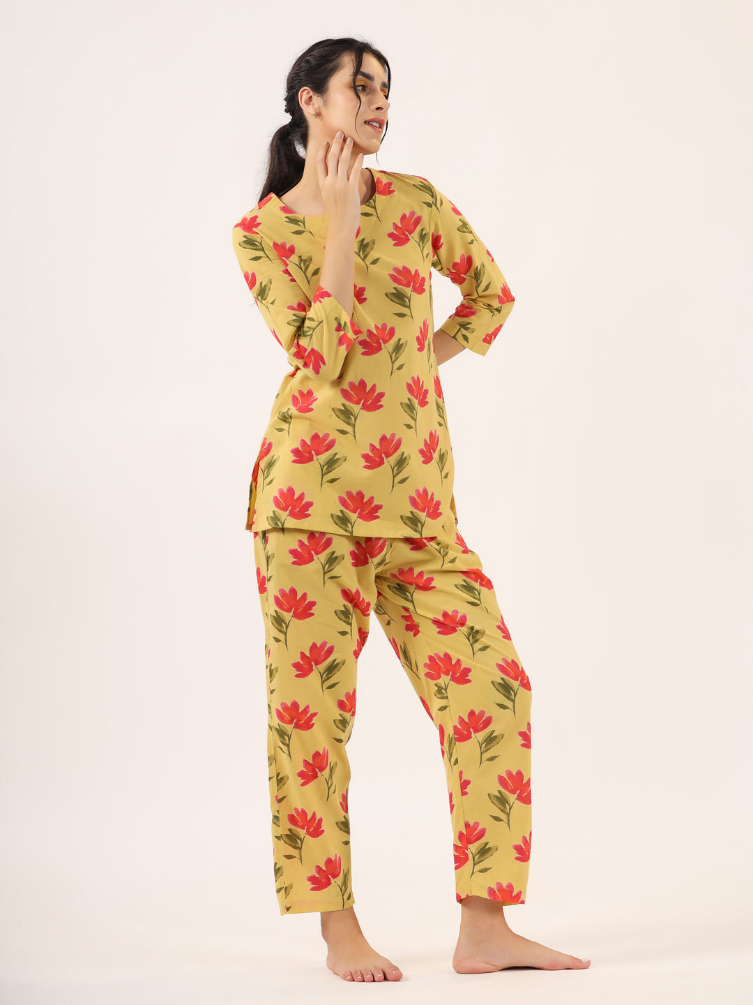 TULIP PRINT Cotton Night SUIT