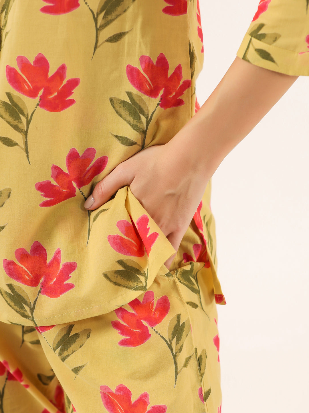 TULIP PRINT Cotton Night SUIT