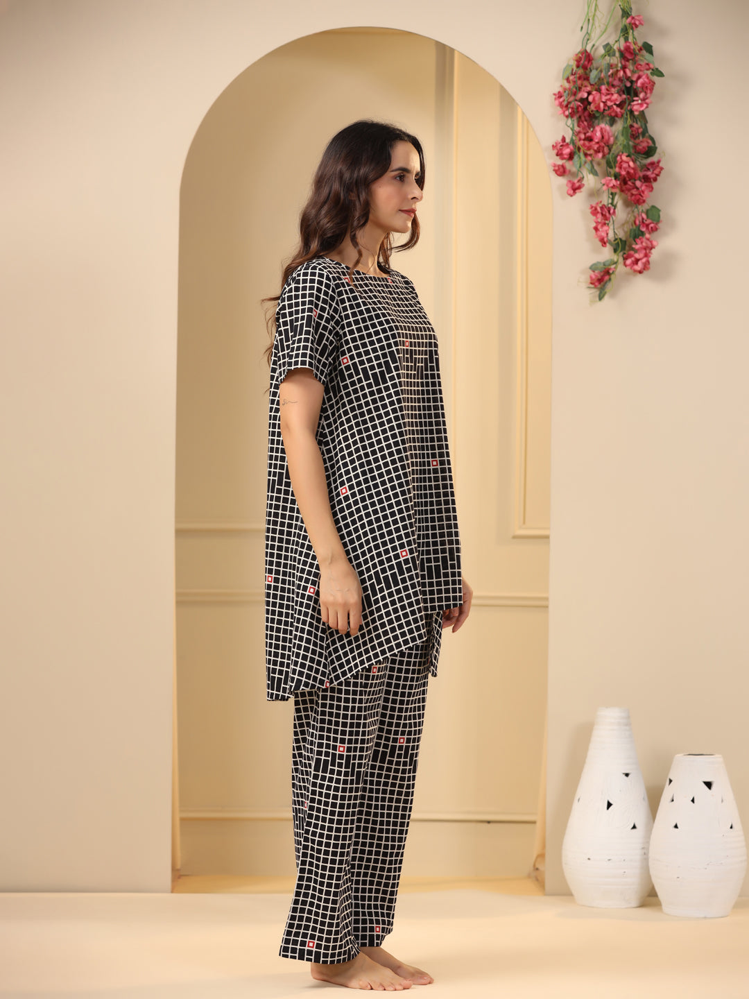 Black checks printed pure cotton night suit set