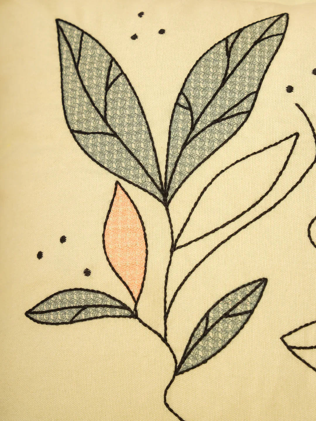 Minimalist Face Floral Cushion Cover - SanskrutiHomes