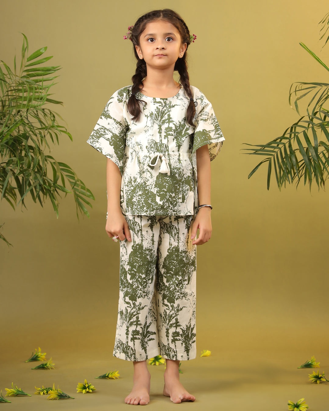 Kids Pure Cotton Green Colour Printed Night suits - SanskrutiHomes