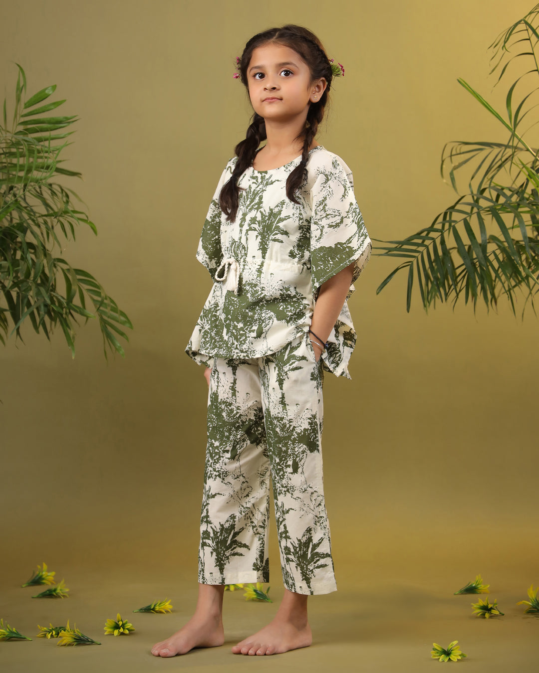 Kids Pure Cotton Green Colour Printed Night suits - SanskrutiHomes