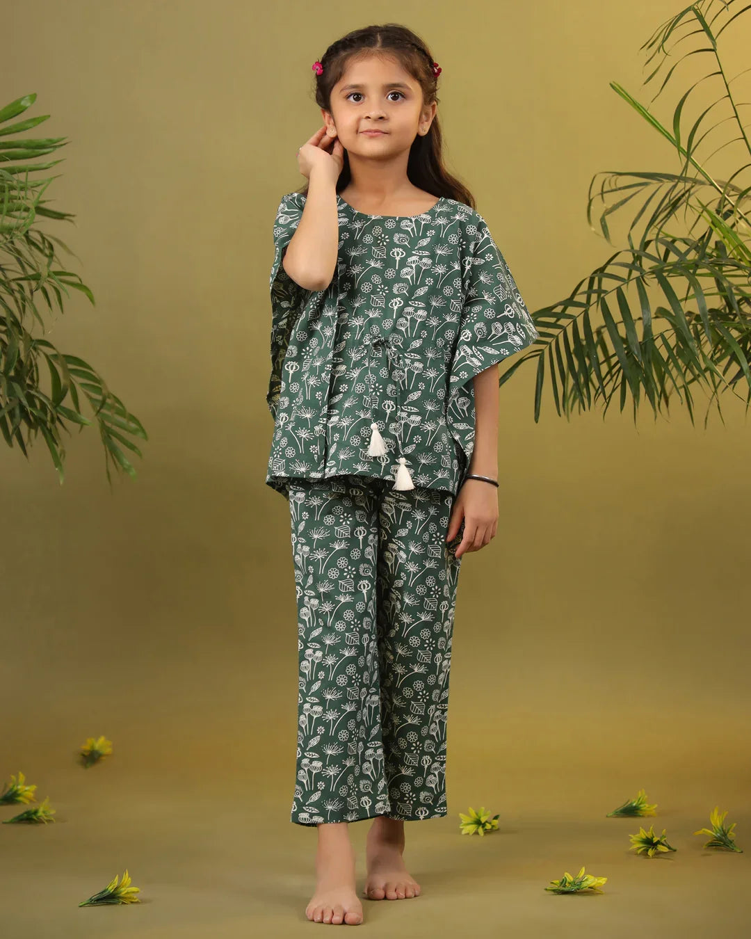 Kids Pure Cotton Green Colour Printed Night suits - SanskrutiHomes
