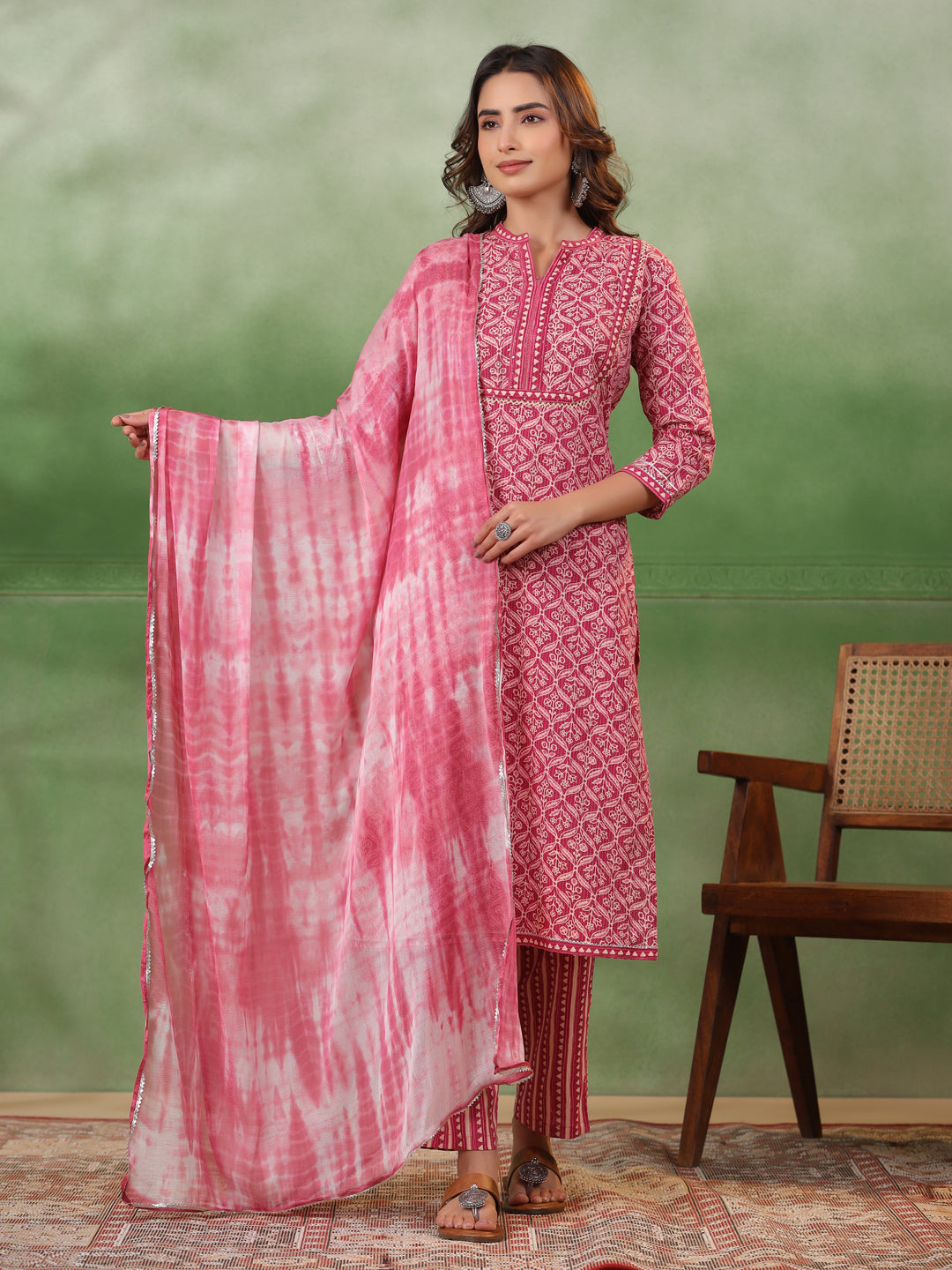 Women Pink Muslin Kurta Set