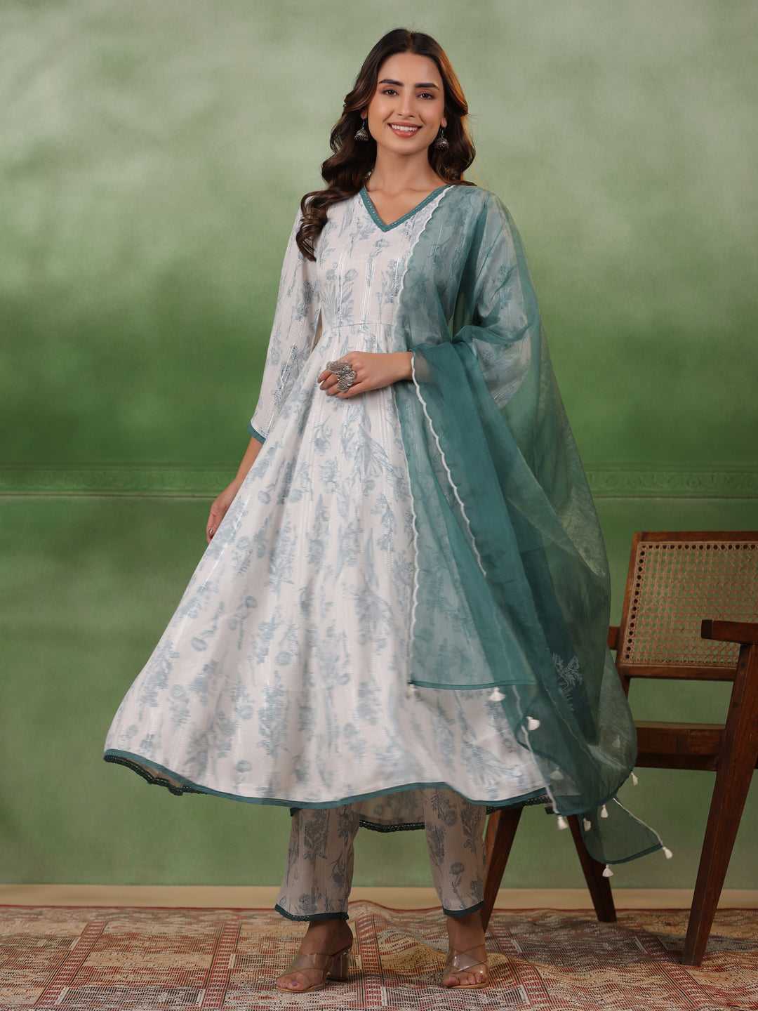 White Floral Printed V-Neck Cotton Kurta Set