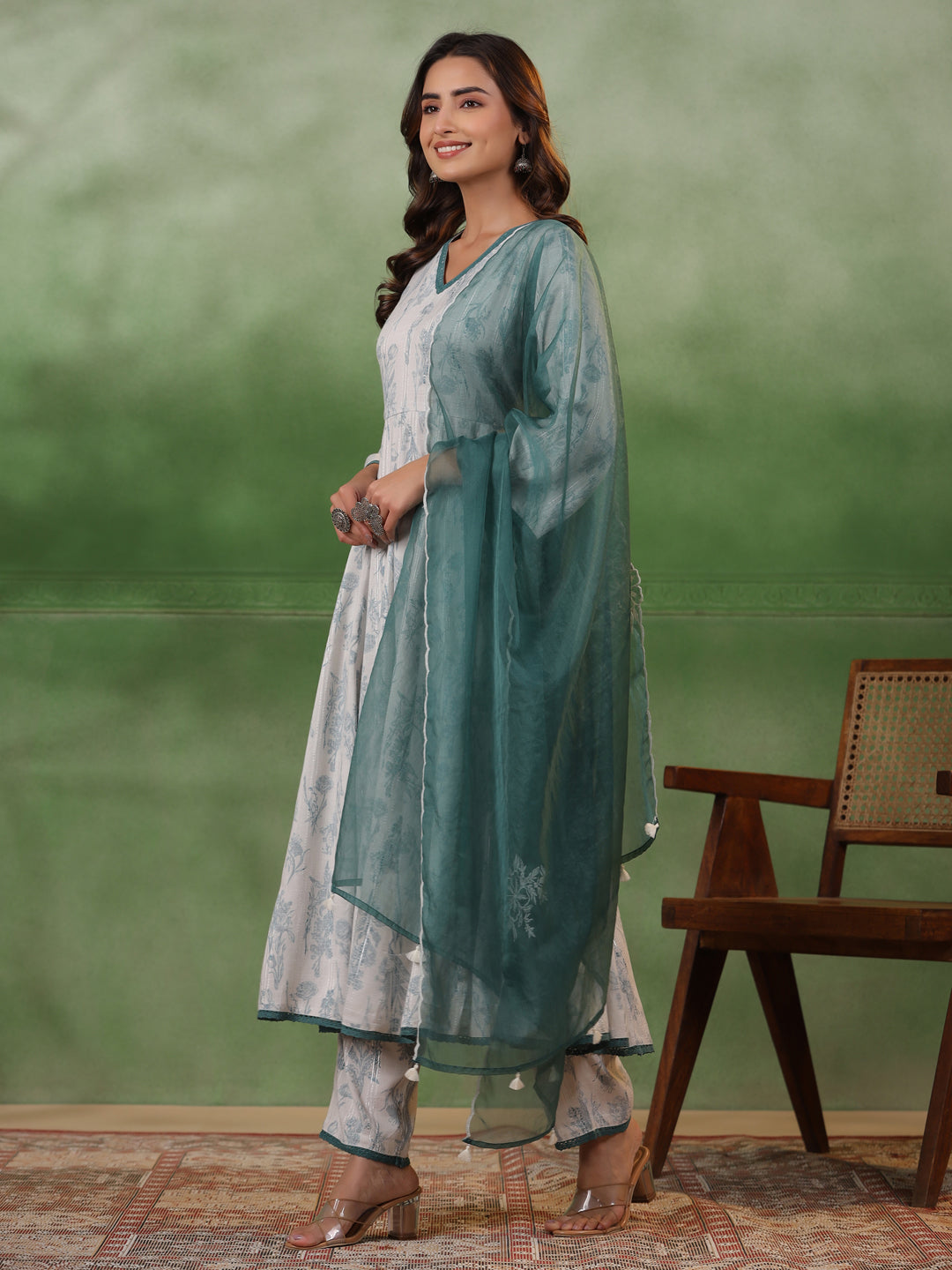 White Floral Printed V-Neck Cotton Kurta Set