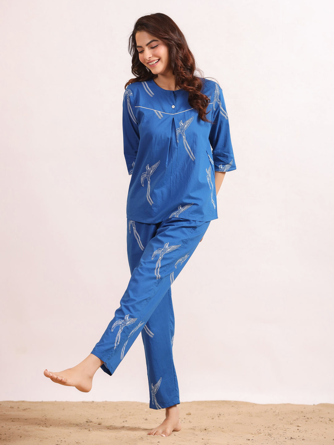 Blue bird print Cotton Printed Night Suit Set with Pajama