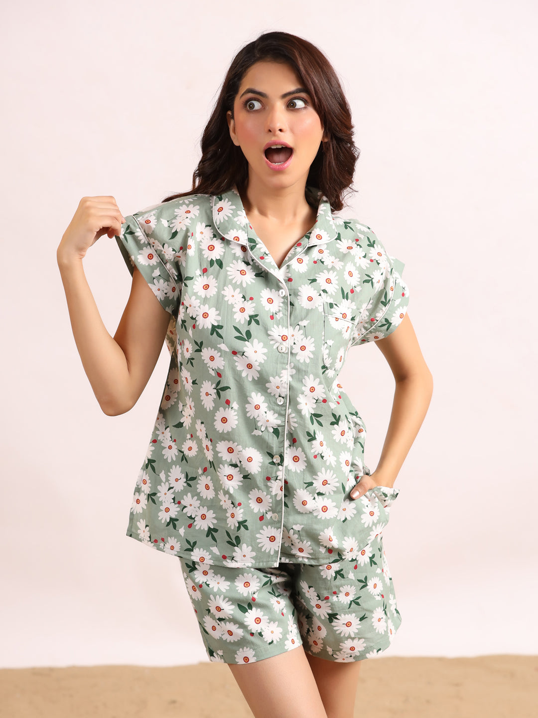 Women's Pure Cotton Green Floral Print Night suits