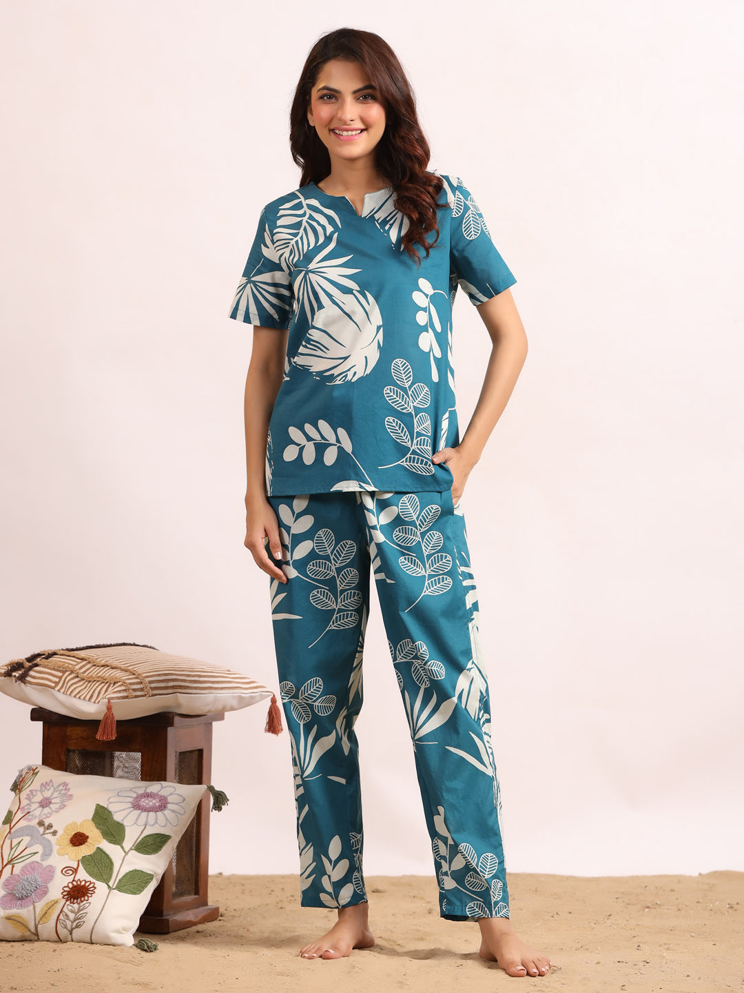 Blue tropical Print Night Suit Set with Payjama