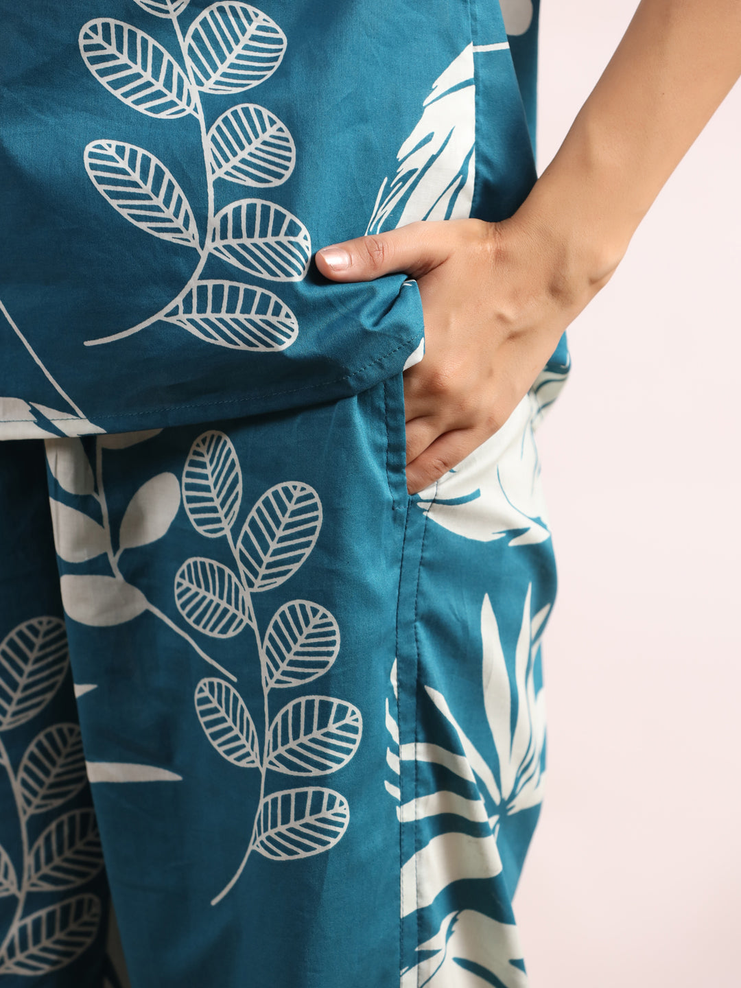 Blue tropical Print Night Suit Set with Payjama