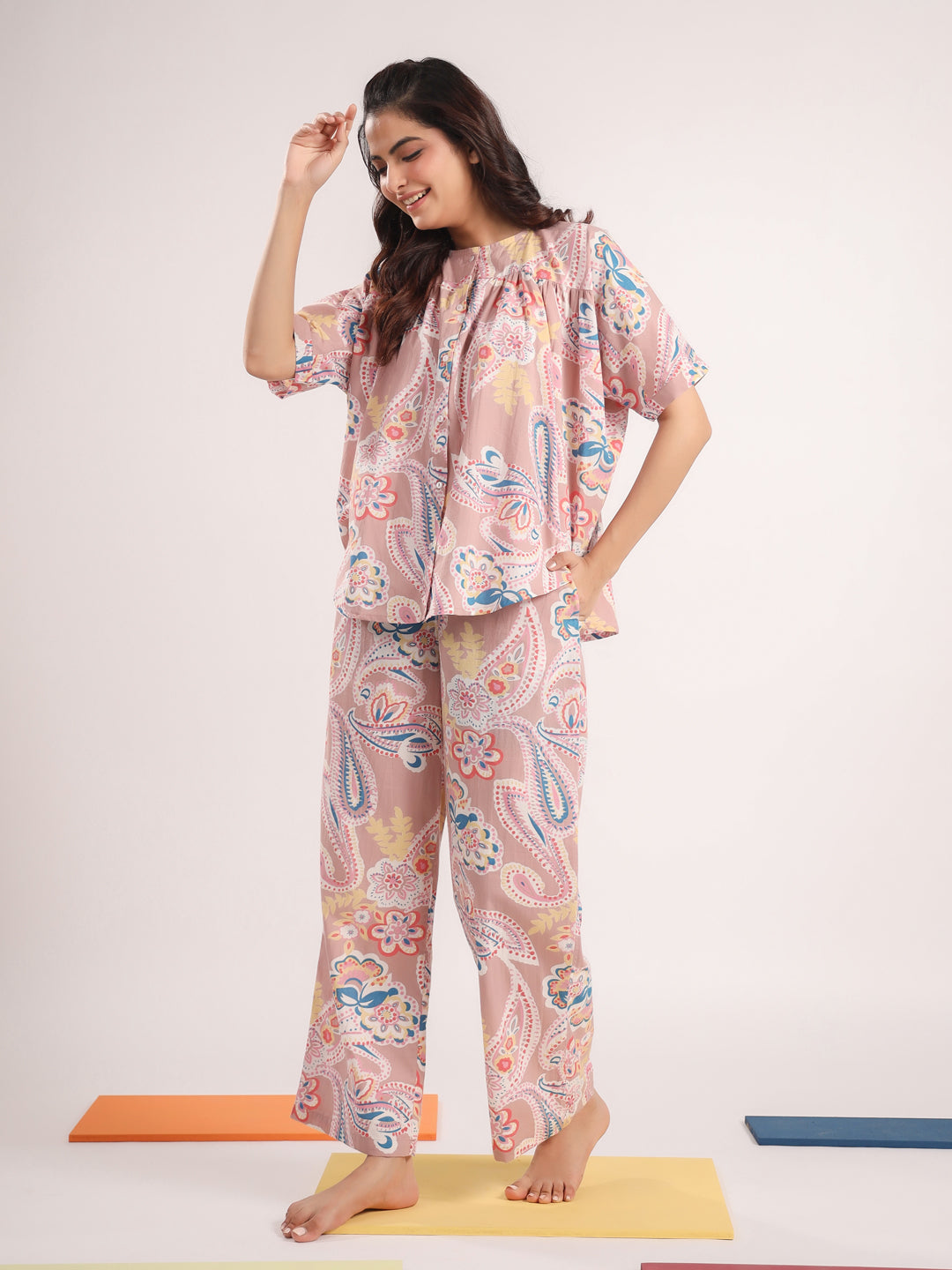 Women's Pure Cotton Pink Ethnic Motifs Print Night suits