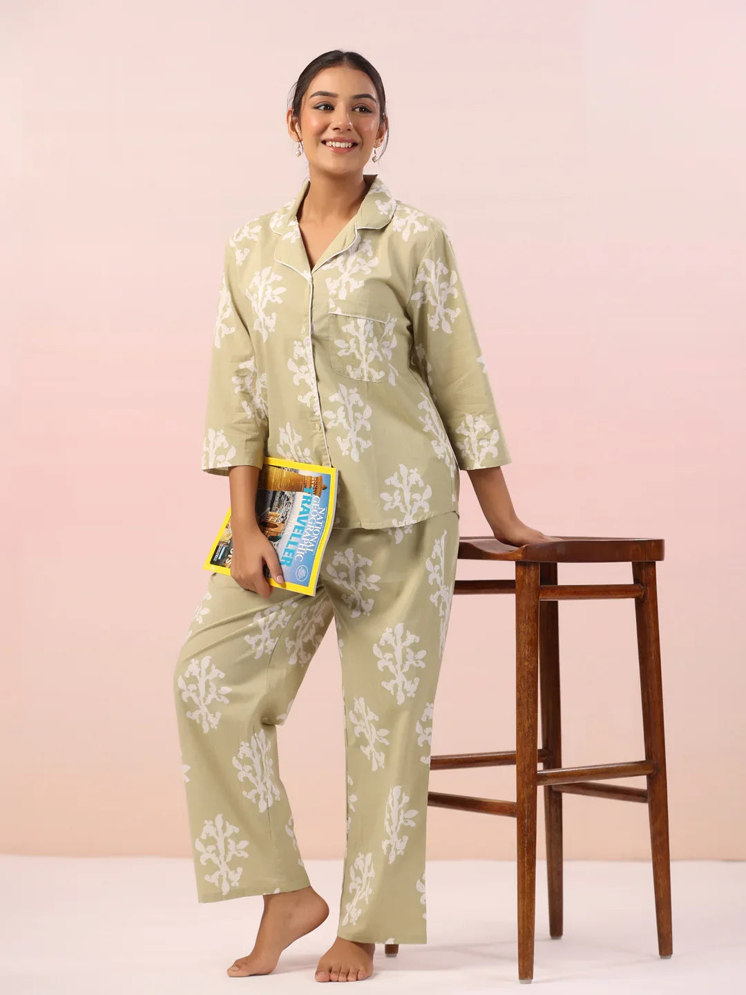 Floral Printed Collar Neck Night Suit - SanskrutiHomes