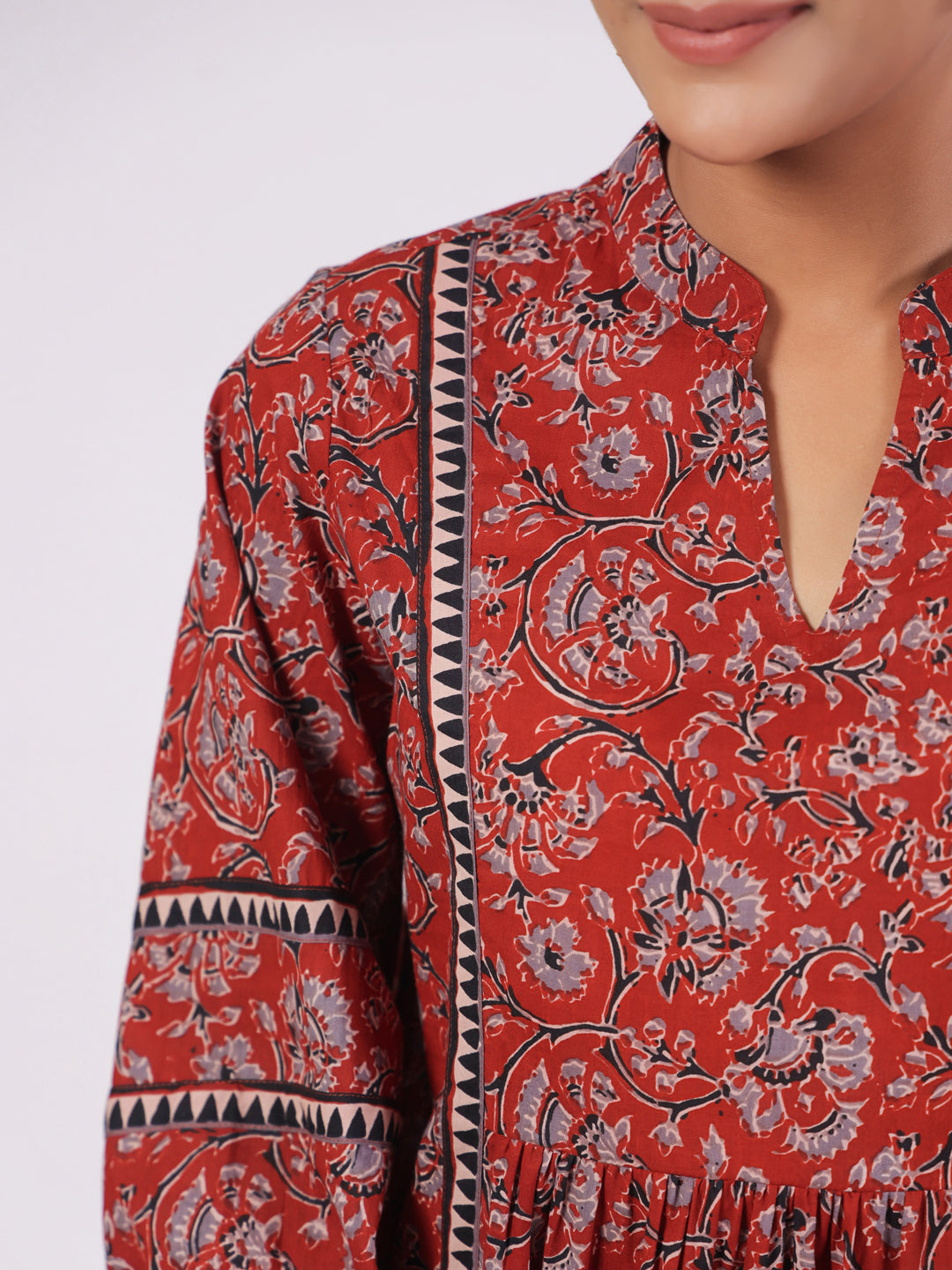 Cotton Floral Printed Night Suit With Pant