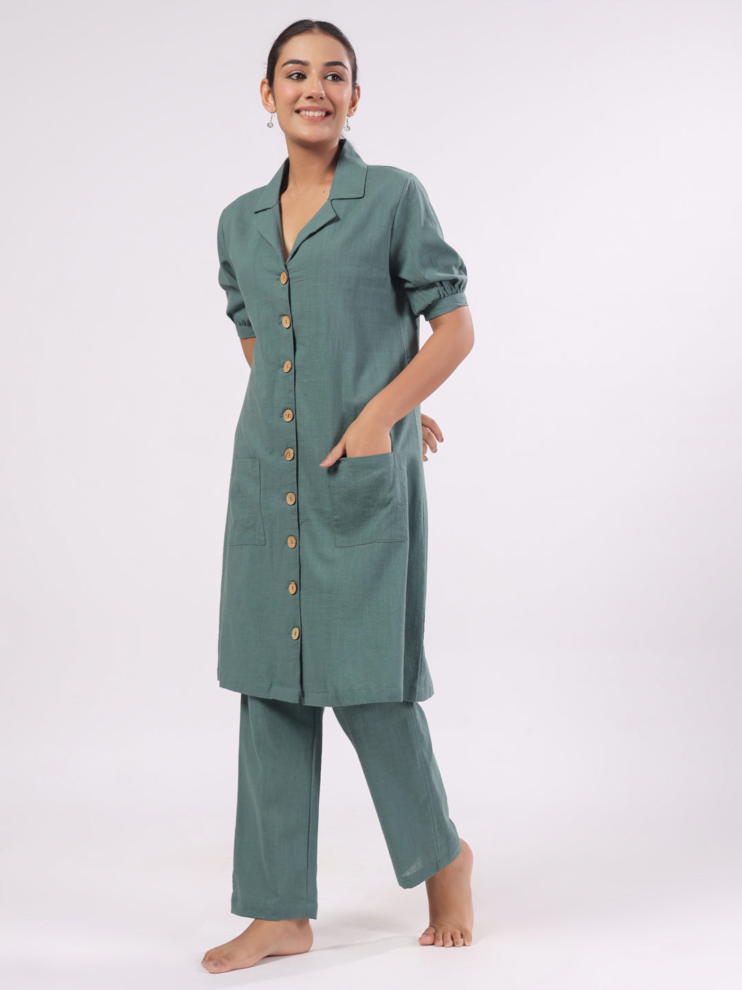 Women's Cotton Blend Dark Green Solid Print Night Suits
