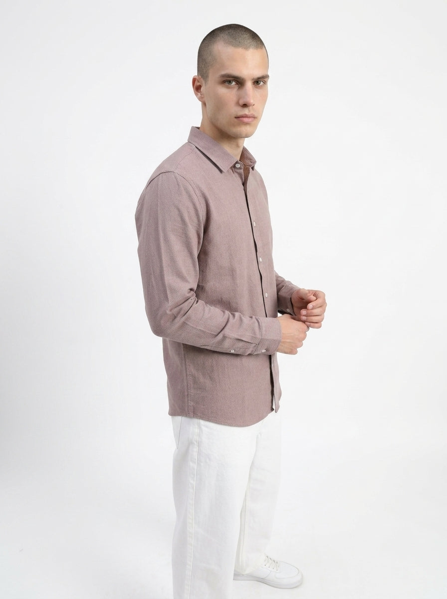 Mauve Spread Collar Solid Long Sleeves Cotton Shirt For Men