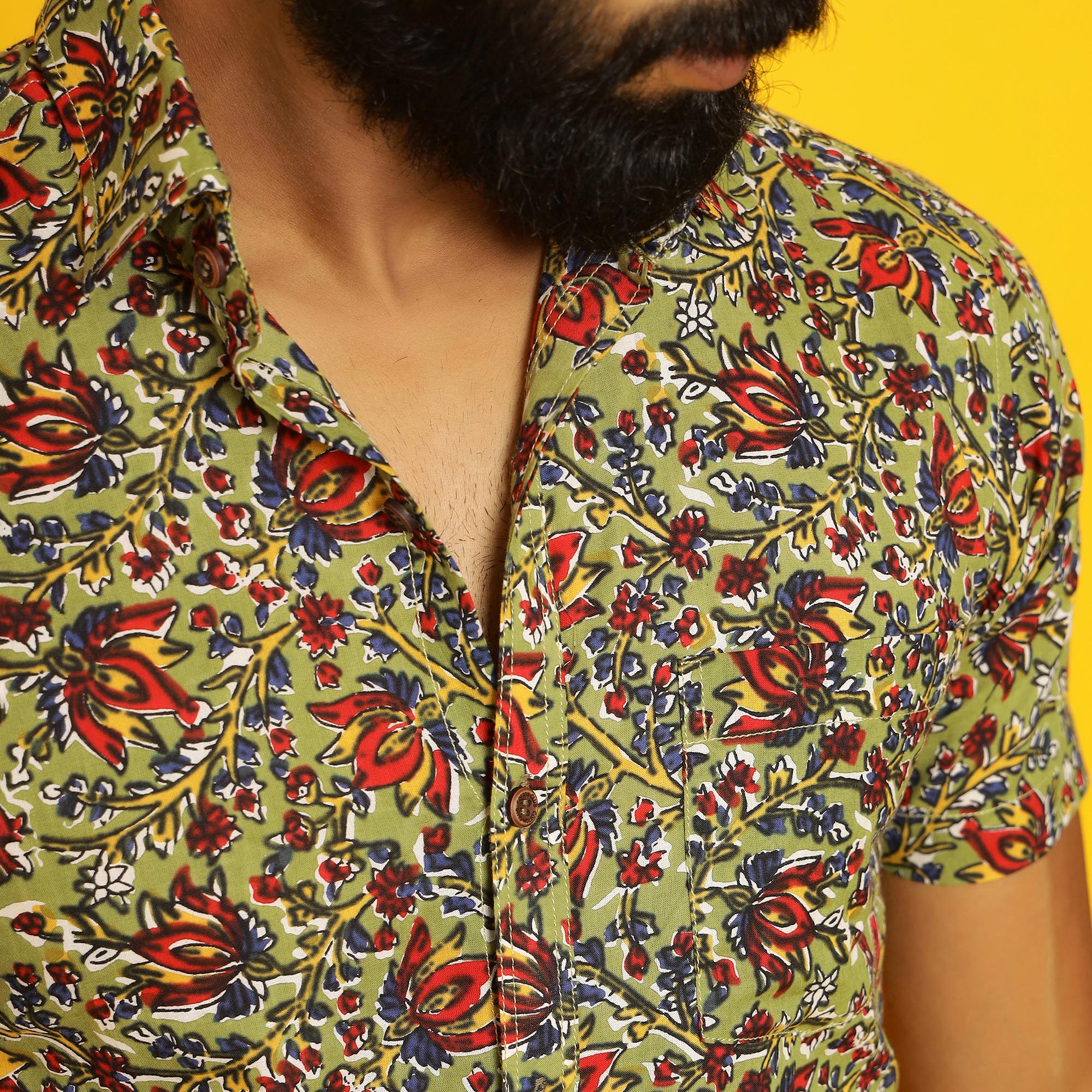 Sanskruti homes Green Buti printed Shirt