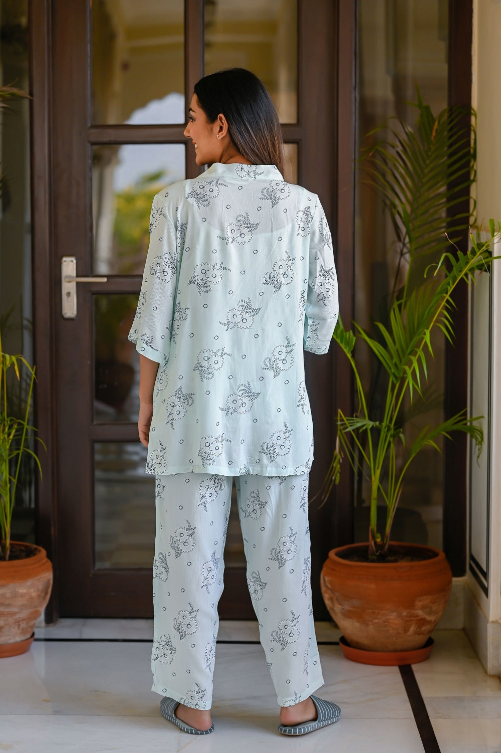 Skyblue Rayon Crepe Printed Night Suit Shrug Set