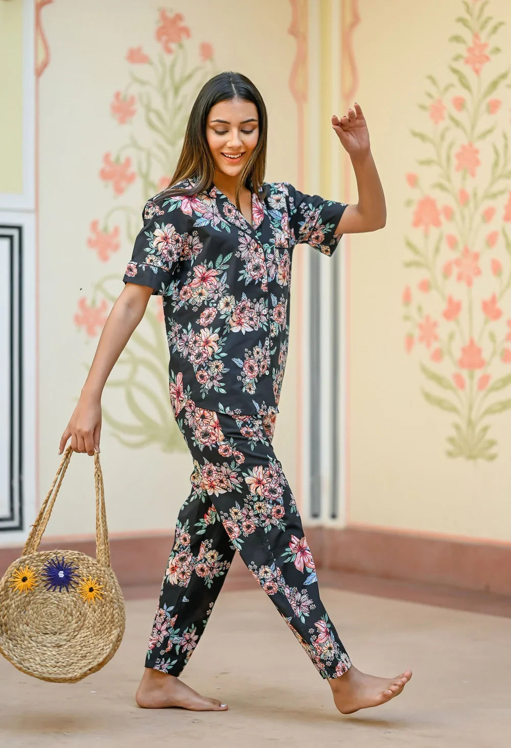 Black Cotton Printed Night Suit Set with Payjama - SanskrutiHomes