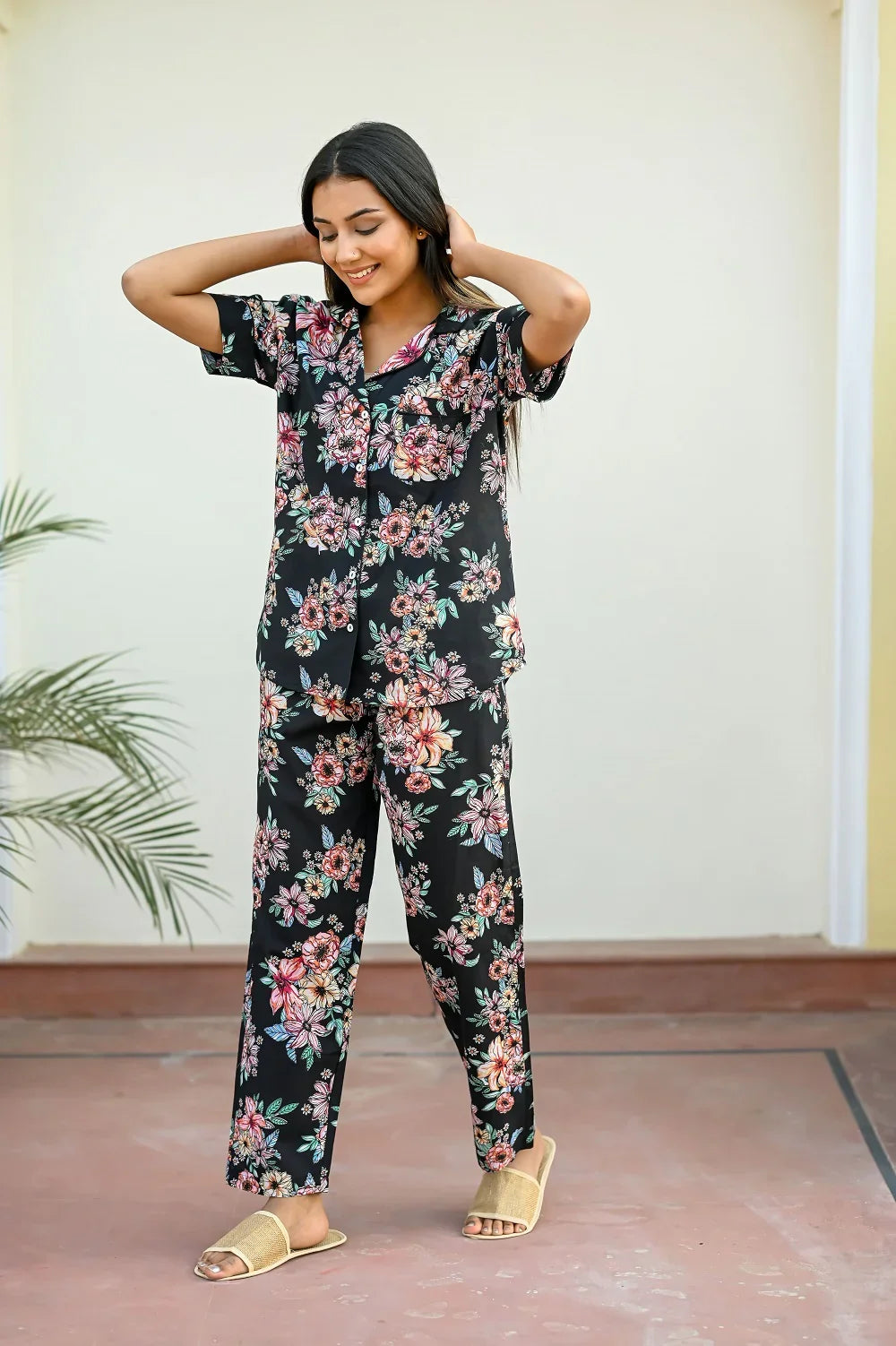 Black Cotton Printed Night Suit Set with Payjama - SanskrutiHomes