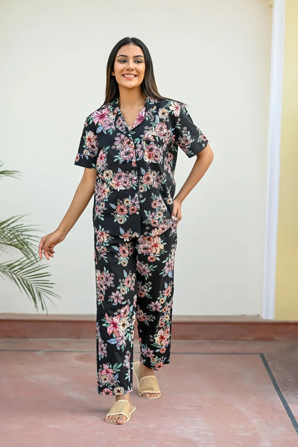 Black Cotton Printed Night Suit Set with Payjama - SanskrutiHomes