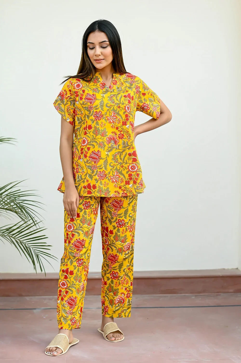 Yellow Cotton Printed Night Suit Set with Payjama - SanskrutiHomes