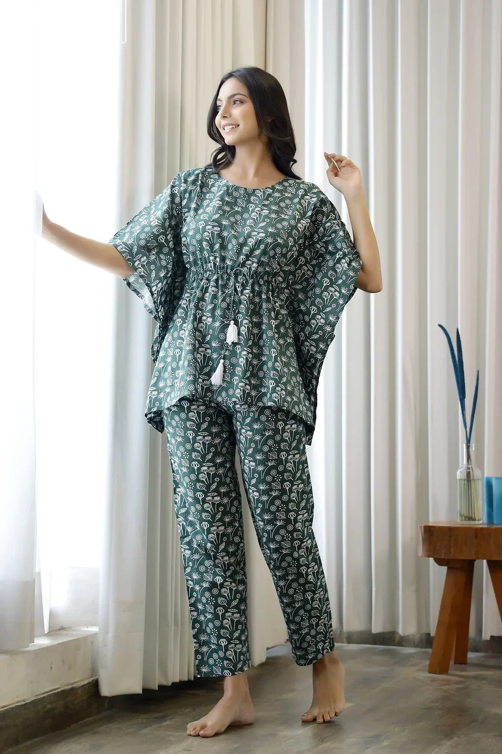 Green & White Printed Cotton Kaftan set - SanskrutiHomes