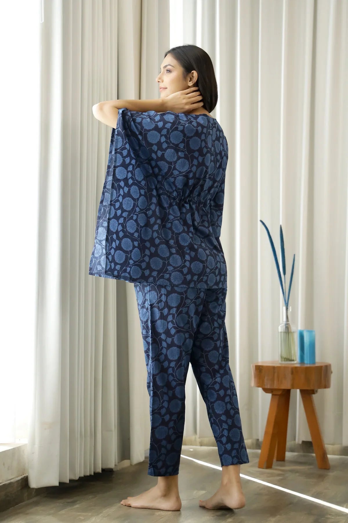 Women Navy Blue Floral Printed Cotton Kaftan with Pyjama - SanskrutiHomes