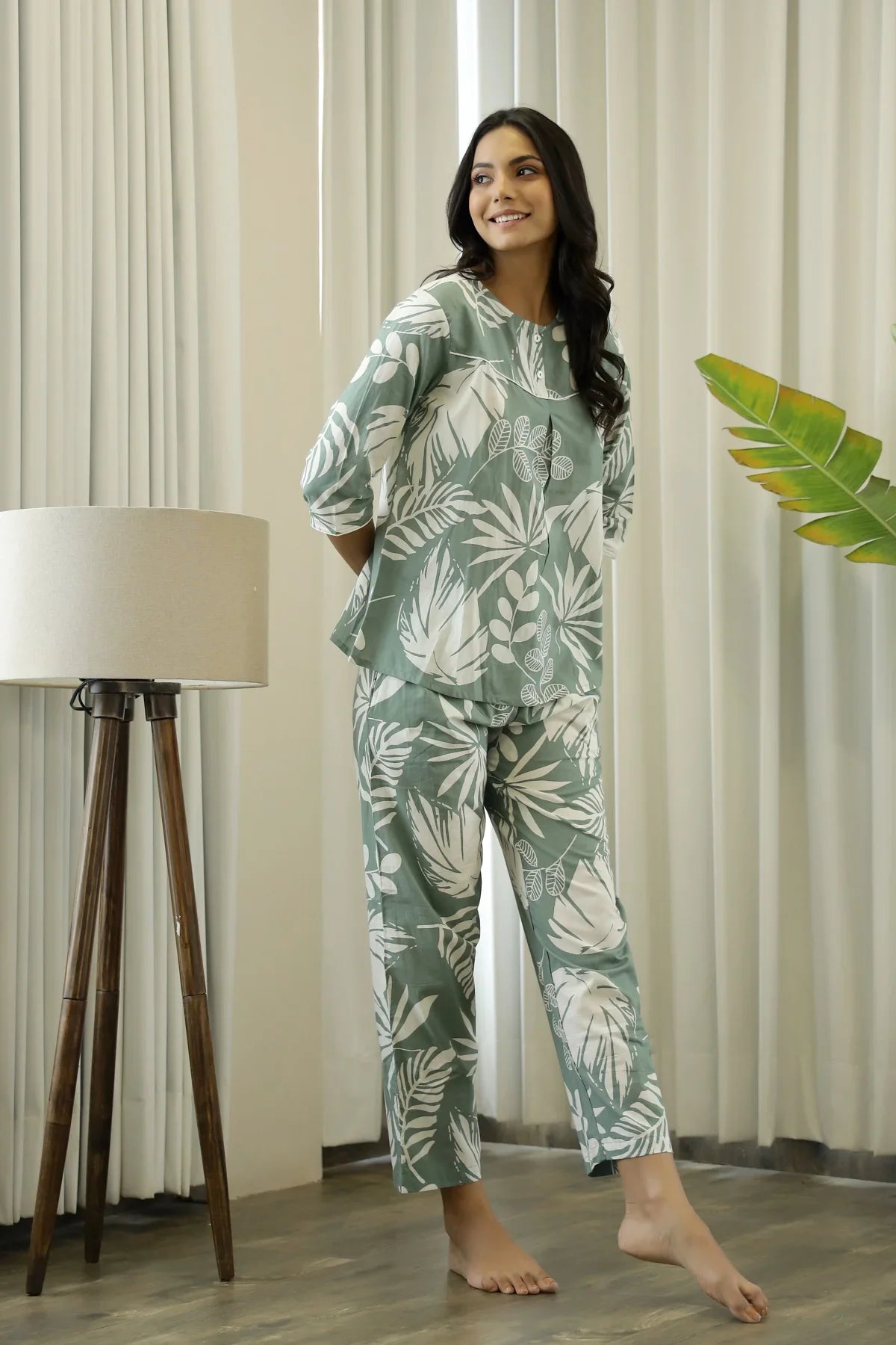 Green Cotton Printed Night Suit Set with Pajama - SanskrutiHomes