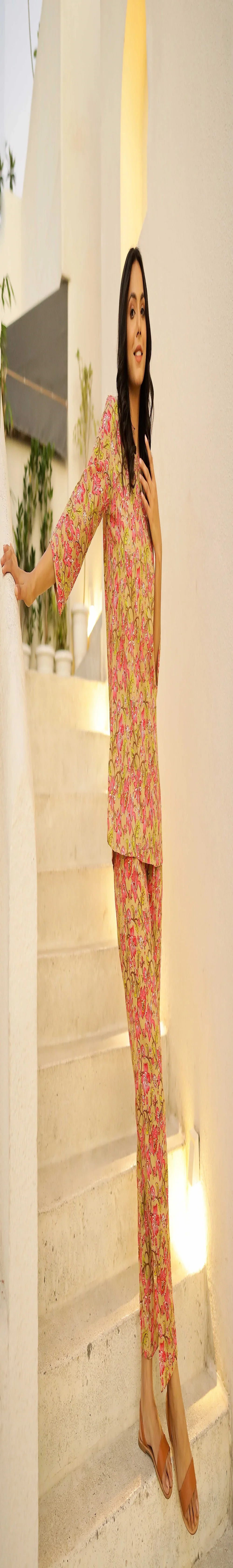 Green & pink printed pure cotton night suit set - SanskrutiHomes