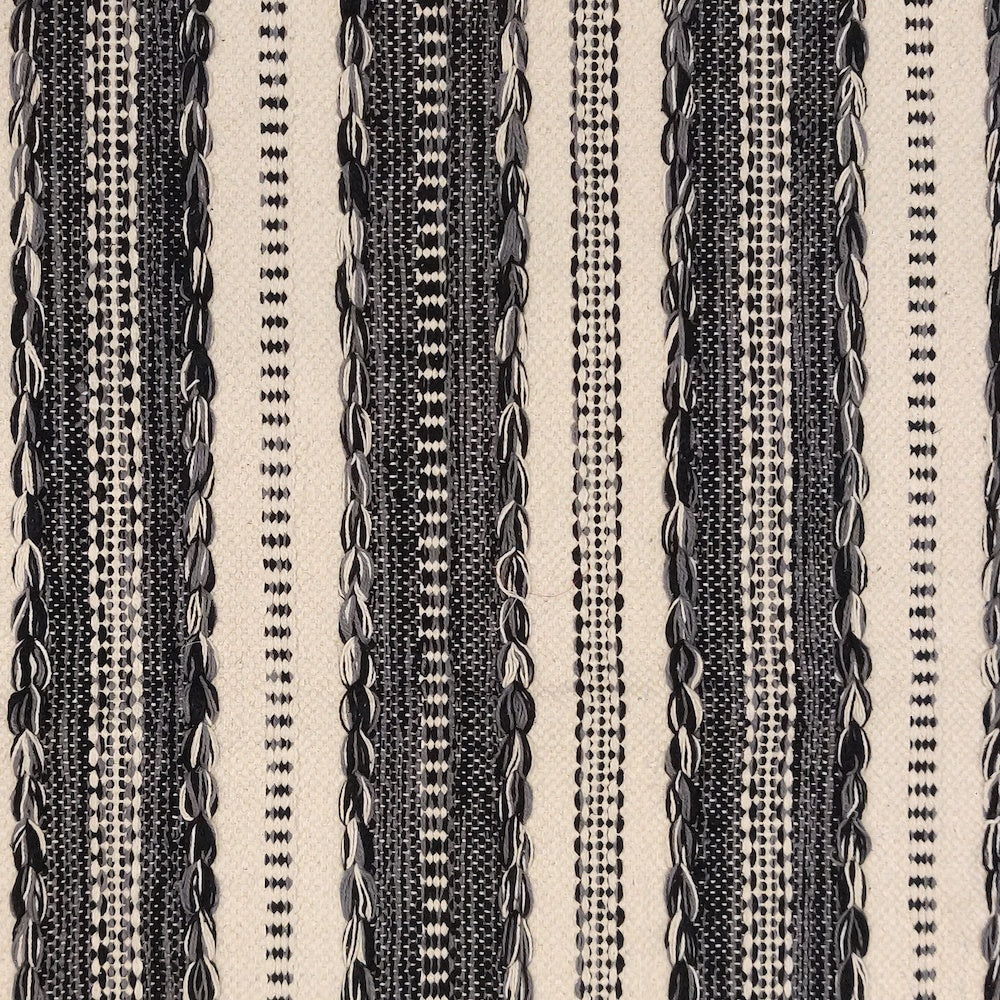 Hand-weaved 100% Cotton Rug with set of 2 Cushion Covers