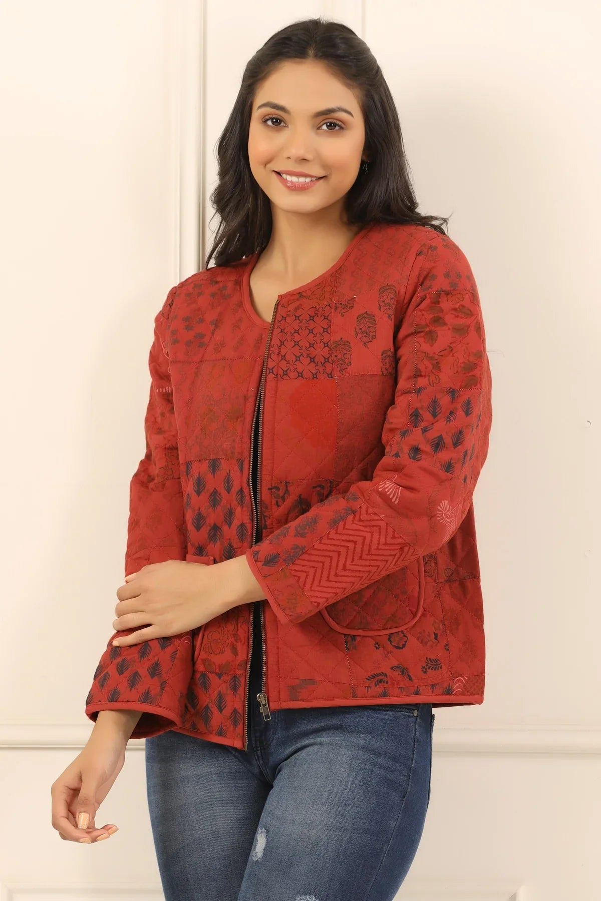 Printed women quilted jacket - SanskrutiHomes