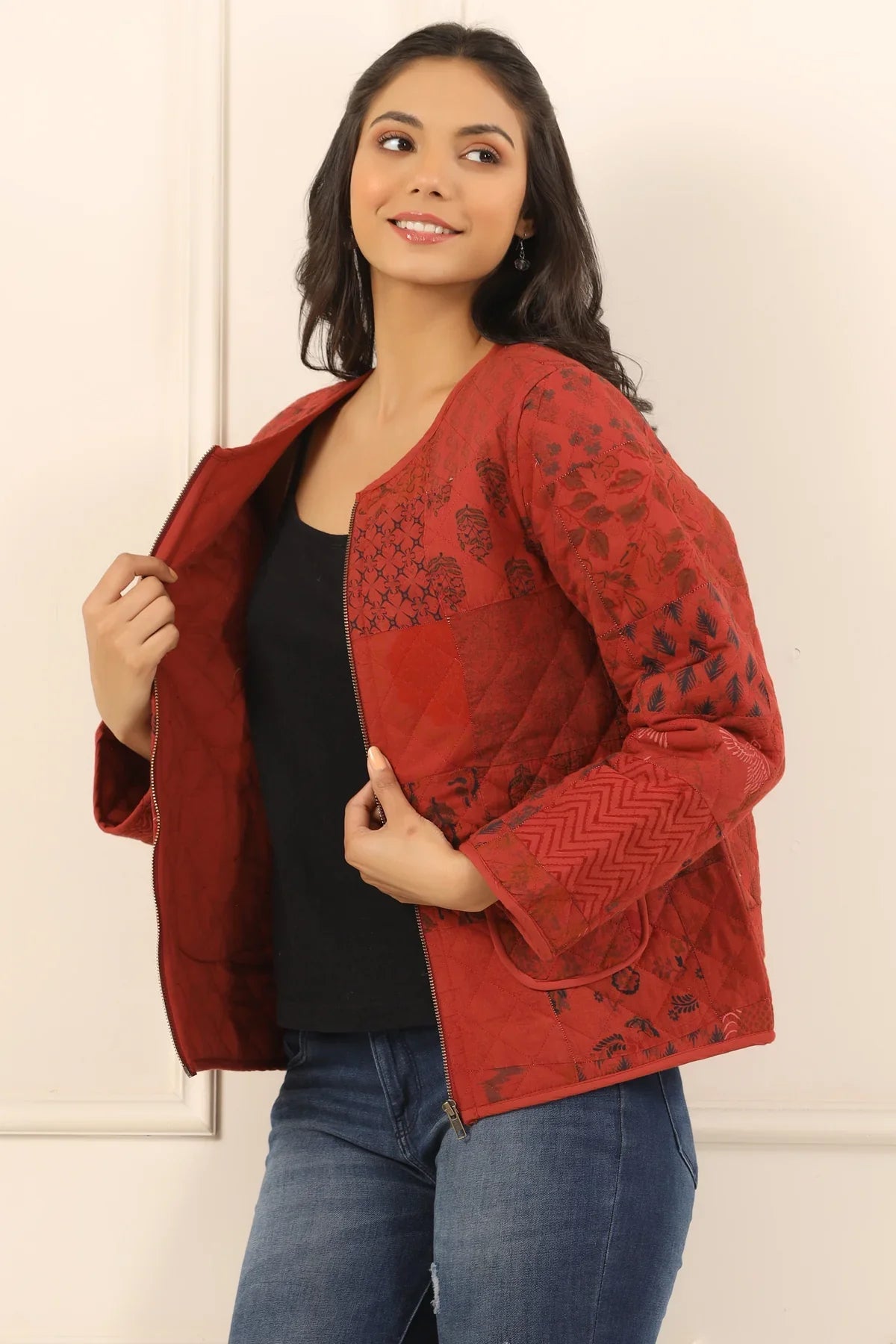 Printed women quilted jacket - SanskrutiHomes
