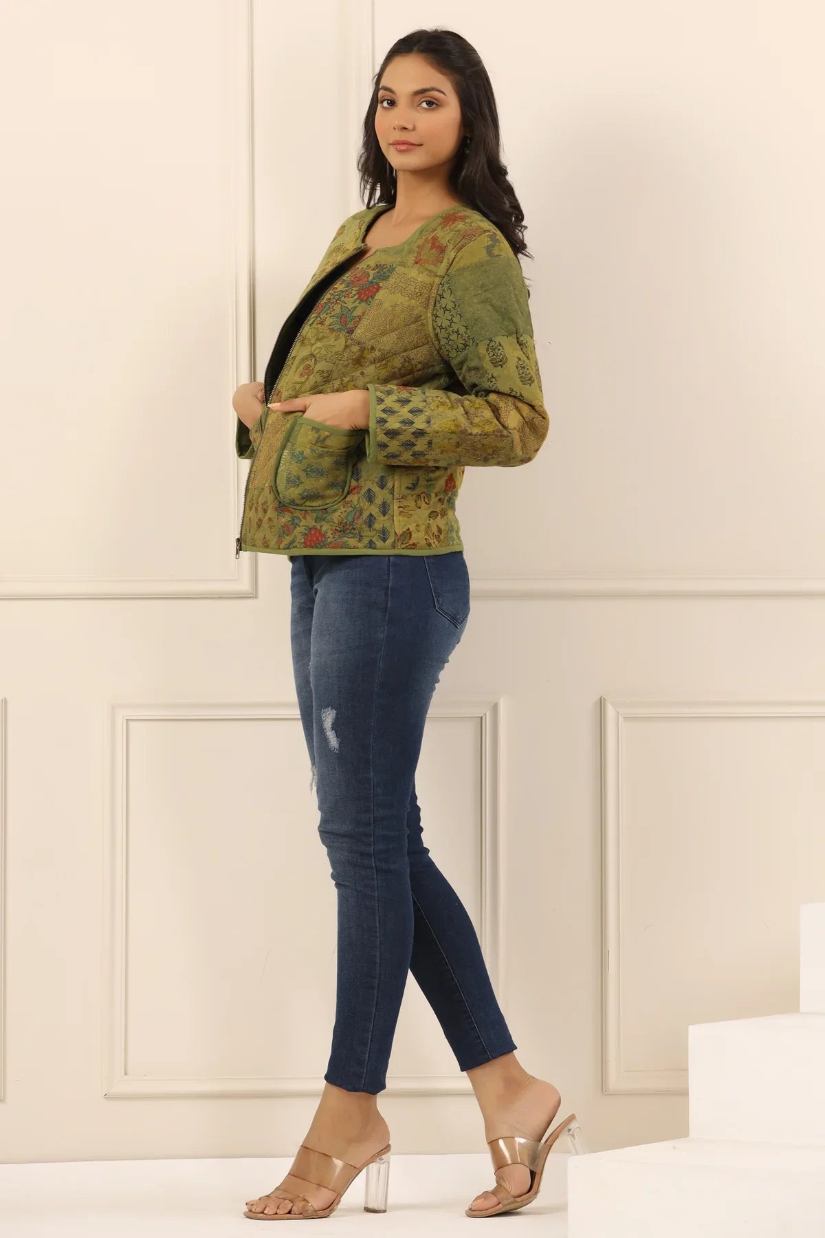 Printed women quilted jacket - SanskrutiHomes
