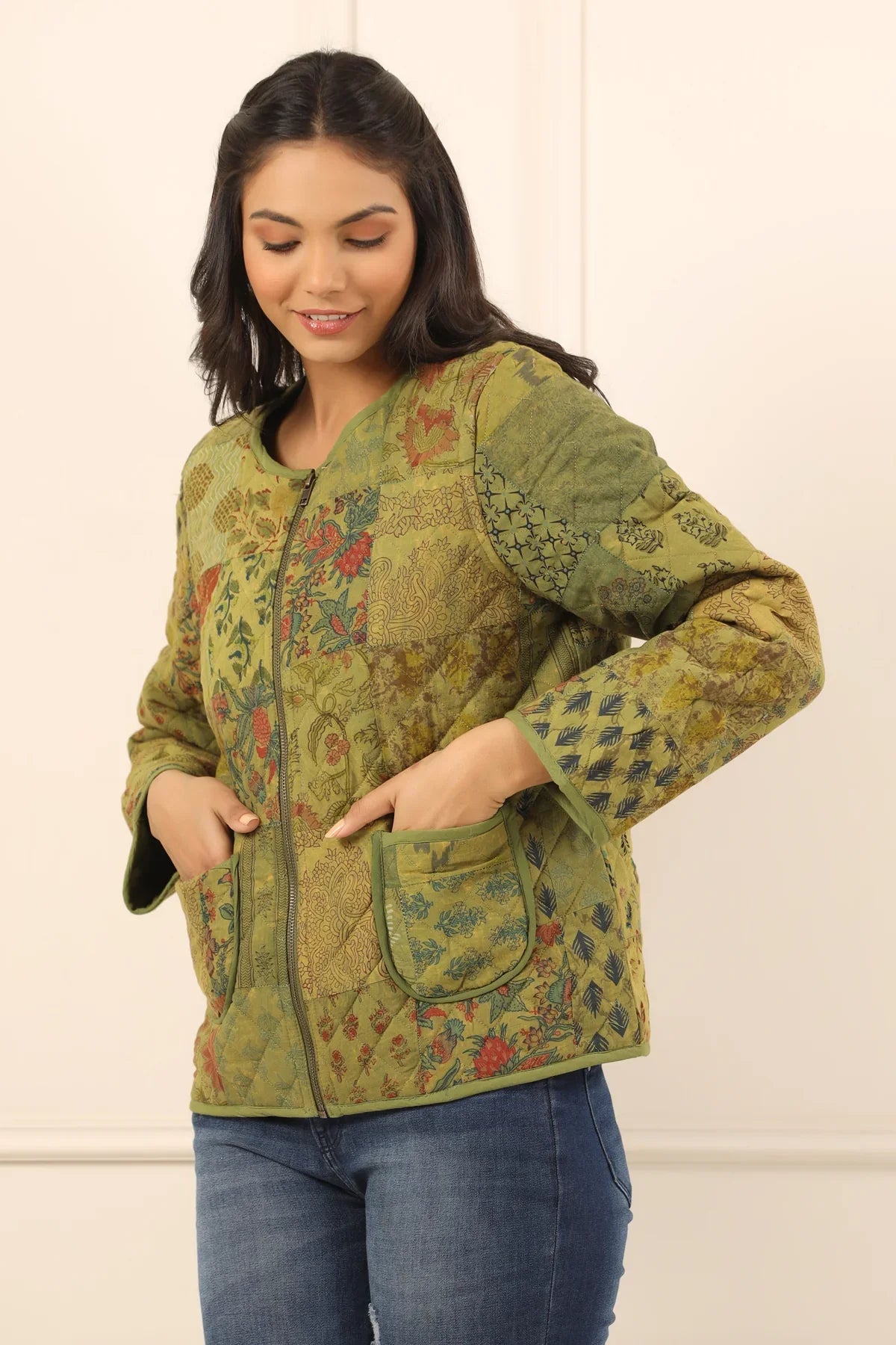 Printed women quilted jacket - SanskrutiHomes