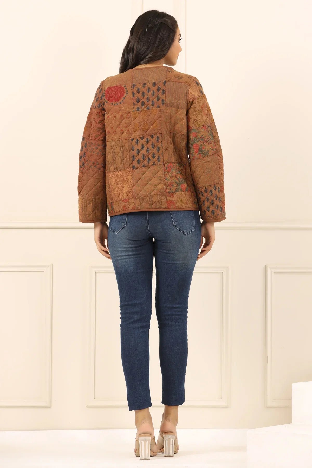 Printed women quilted jacket - SanskrutiHomes