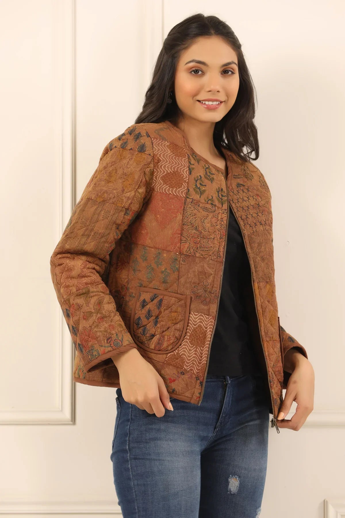 Printed women quilted jacket - SanskrutiHomes