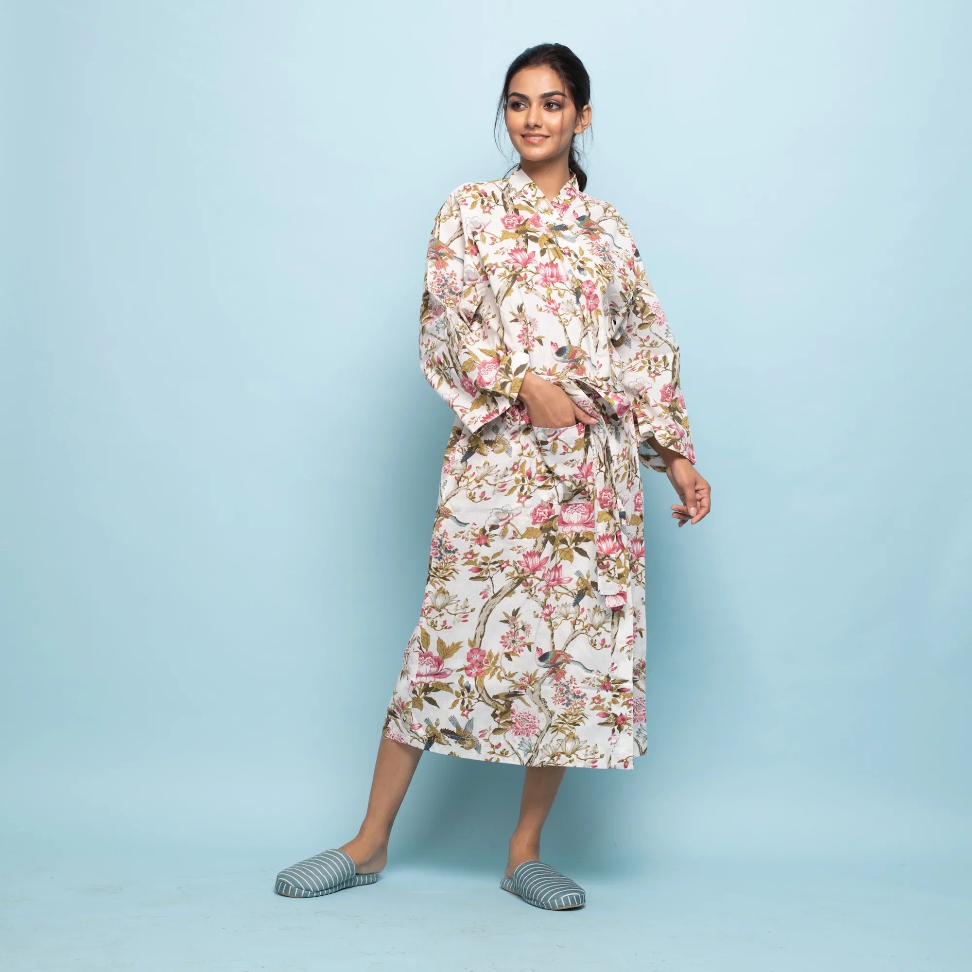 PINK FLORAL Cotton Hand printed kimono robe - SanskrutiHomes