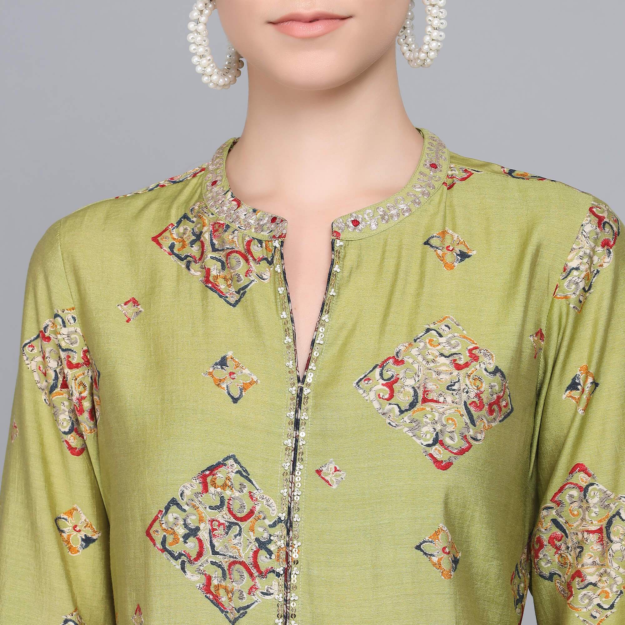 GREEN MUSLIN WOMEN'S KURTA PAJAMA DUPATTA SET muslin kurta Rangdeep-Fashions