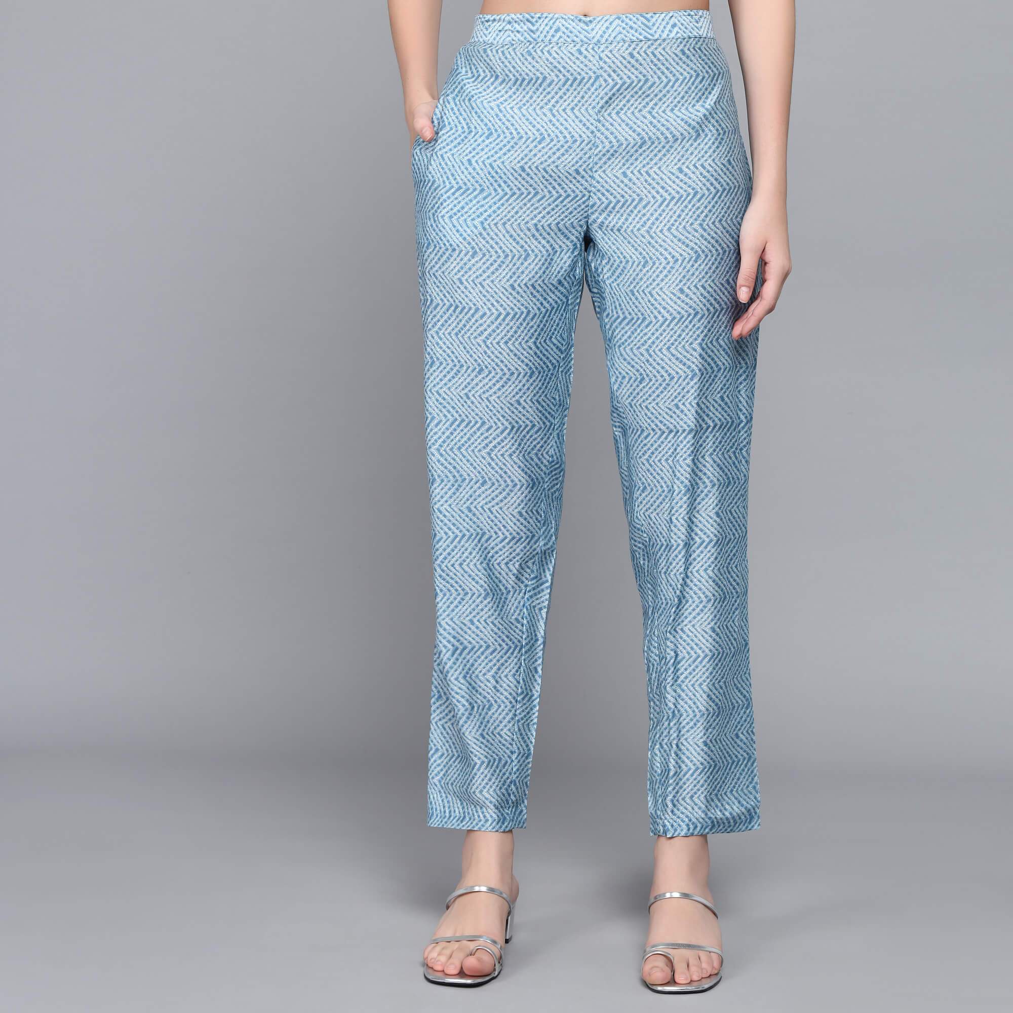 SKY BLUE MUSLIN WOMEN'S KURTA PAJAMA DUPATTA SET muslin kurta Rangdeep-Fashions